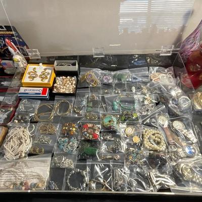 Sale Photo Thumbnail #20