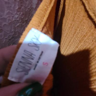 Sale Photo Thumbnail #483