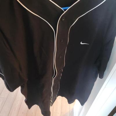 Sale Photo Thumbnail #128