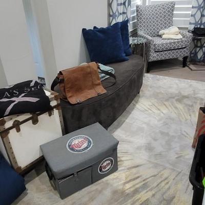 Sale Photo Thumbnail #306