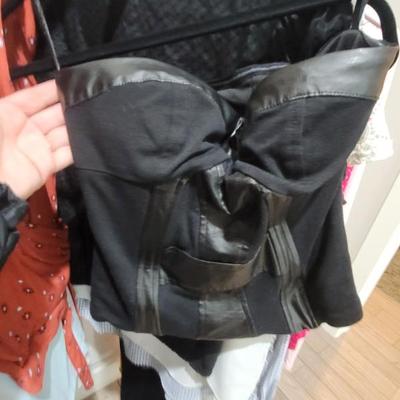 Sale Photo Thumbnail #478