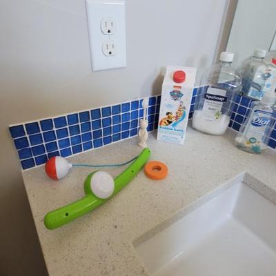 Sale Photo Thumbnail #44