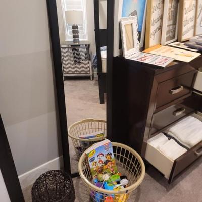 Sale Photo Thumbnail #119