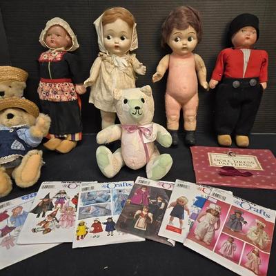 Vintage Dolls & Doll Clothing Patterns: Dutch, Quilted Bear