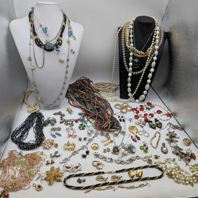 Wild Rumpus Of Jewelry 