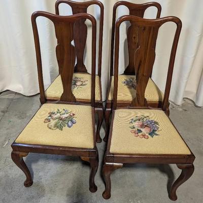4 Walnut Queen Anne Dining Chairs