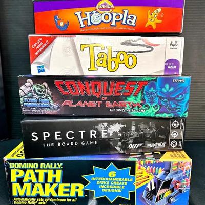 5 Board Games Taboo, Hoopla, Conquest, Spectre & Domino Rally