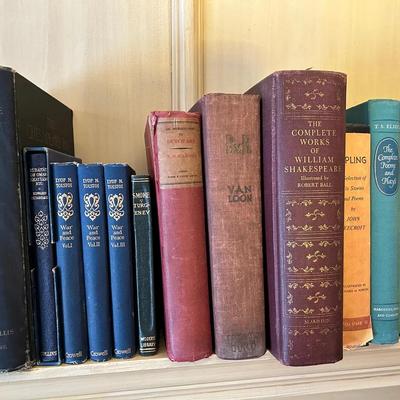 Group Of Vintage Books 