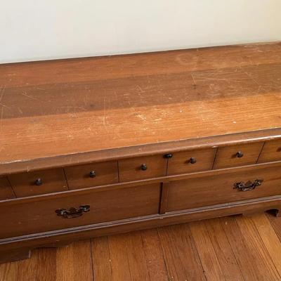 Lane Cedar Chest 