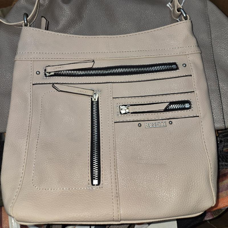 Sale Photo Thumbnail #37