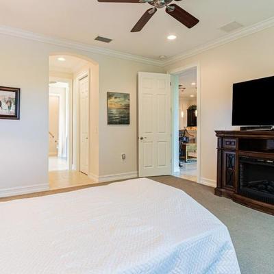 Sale Photo Thumbnail #12