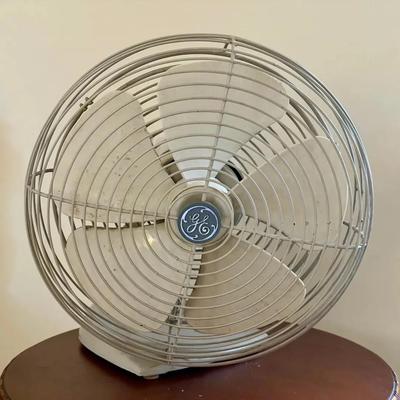 1960s Vintage General Electric (GE) Oscillating Table Fan