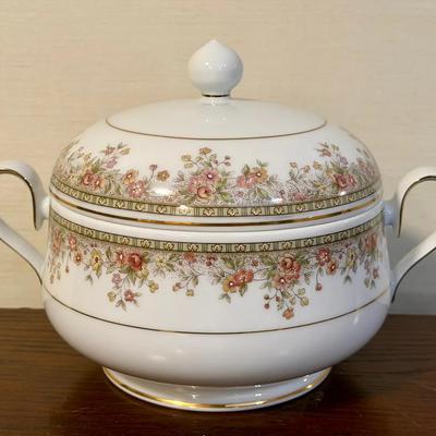 Noritake Ireland Morning Jewel Tureen