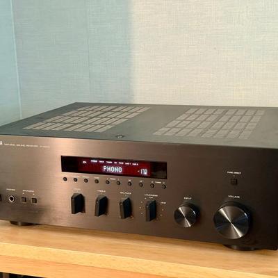 Yamaha R-S300 Natural Sound Stereo Receiver