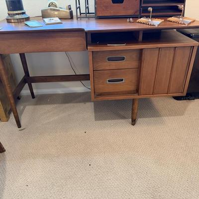 Sale Photo Thumbnail #190