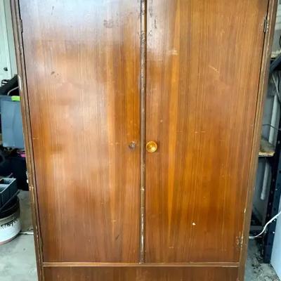 Haverty Furniture Antique Cedar-Lined Wood Wardrobe
