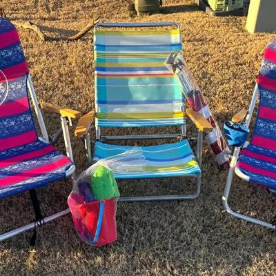 Foldable Beach Chairs with Backpack Styles, American Flag & Sand Castle Toys