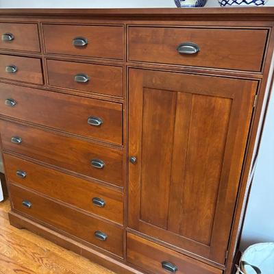 Sale Photo Thumbnail #107