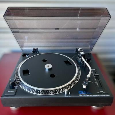 GLi Pro Belt Turntable