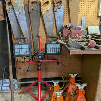 Saws, Craftsman light and jack stands!