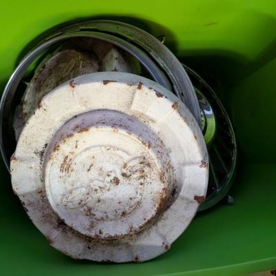 Vintage hubcaps!