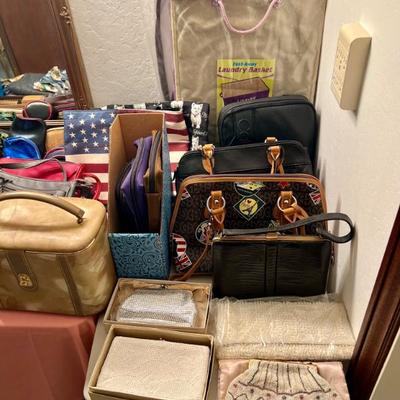 Sale Photo Thumbnail #124