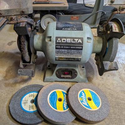 Delta Grinder...purrs like a kitten!