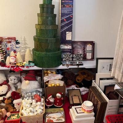 Christmas and Holiday decor!
