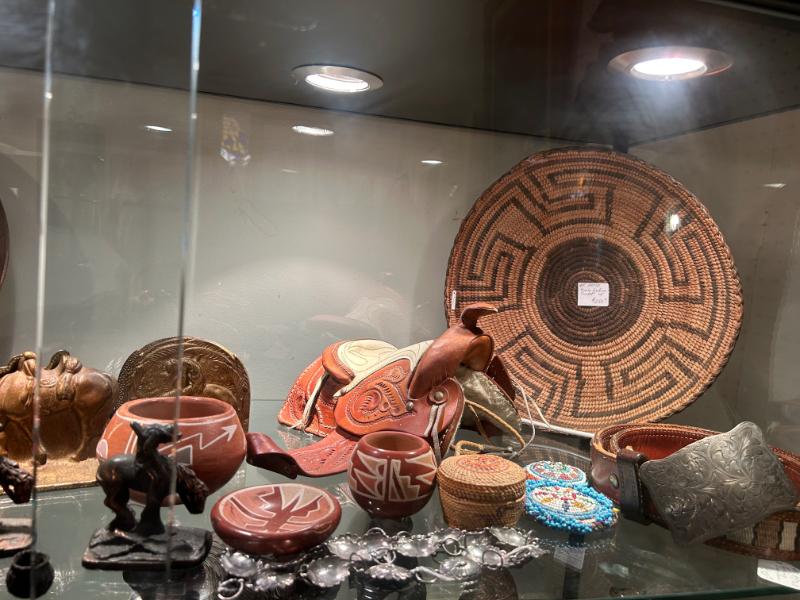 Sale Photo Thumbnail #32