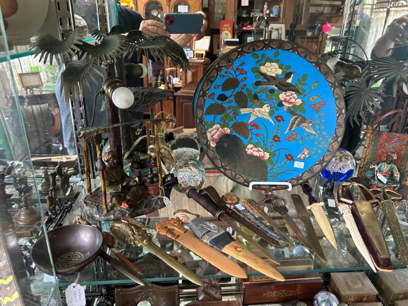 Sale Photo Thumbnail #54