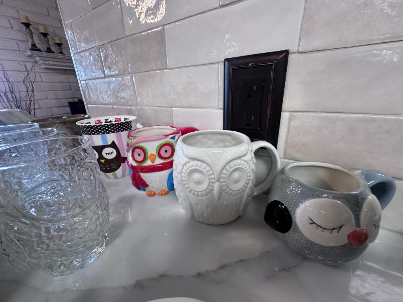 Sale Photo Thumbnail #12