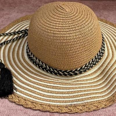 Sale Photo Thumbnail #157