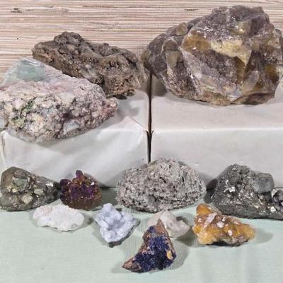 Sale Photo Thumbnail #127