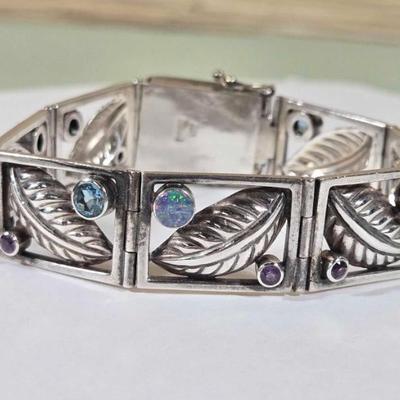 Sale Photo Thumbnail #104