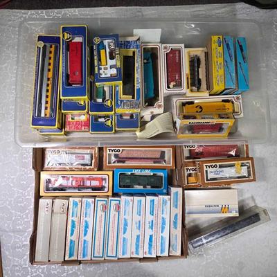 Sale Photo Thumbnail #138