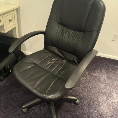 Sale Photo Thumbnail #102