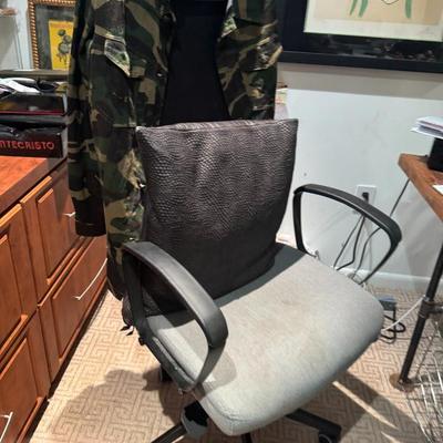 Sale Photo Thumbnail #145