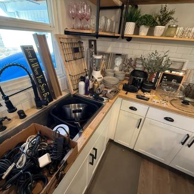 Sale Photo Thumbnail #36