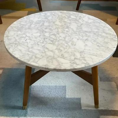 West elm round coffee table