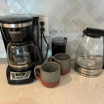 Electric kettle grinder and coffee pot