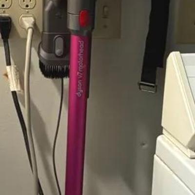 Dyson v7 motorhead