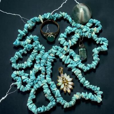 Turquoise chip necklace crystal pendant & other pieces