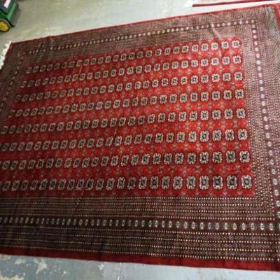 Sale Photo Thumbnail #237: 1238	PERSIAN WOOL ROOM SIZE RUG, APPROXIMATELY 10 FT X 12 FT
