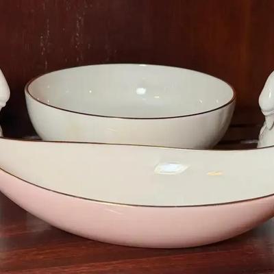 Lenox porcelain dishes swans