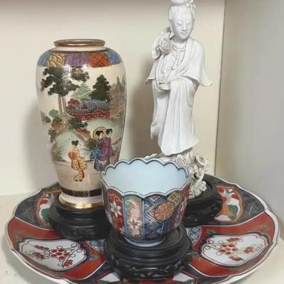 Chinese blanc de chine figurine other pieces