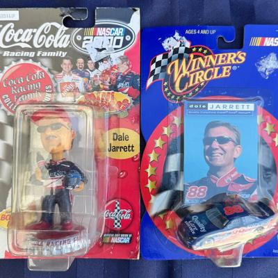 Dale Jarrett NASCAR Collectibles Lot – Coca-Cola Racing Family 2000 Figure & Winner’s Circle Diecast