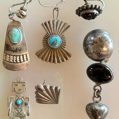 (6) Sterling Silver Earrings (2) Turquoise Navajo (3) Mexico Carved Onyx Aztek , Drop & Fan - 22.81 Grams