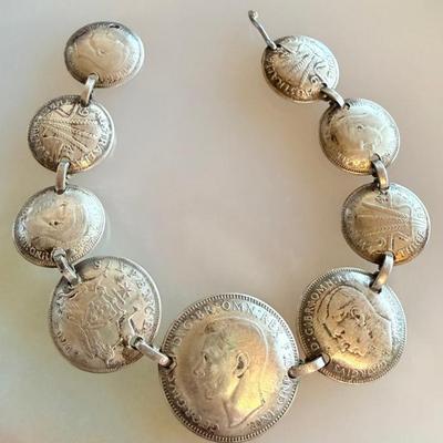 Silver Australian 9 Coin 7 Inch Bracelet - 1913 - 1944 - Total Weight 21 Grams