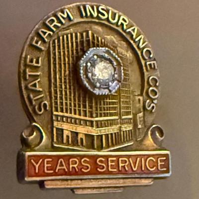 14K Gold & Diamond Service Pin - Total Weight 3.22 Grams