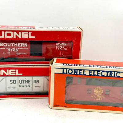 (3) Lionel Trains-caboose, Quad Hopper, & Box Car